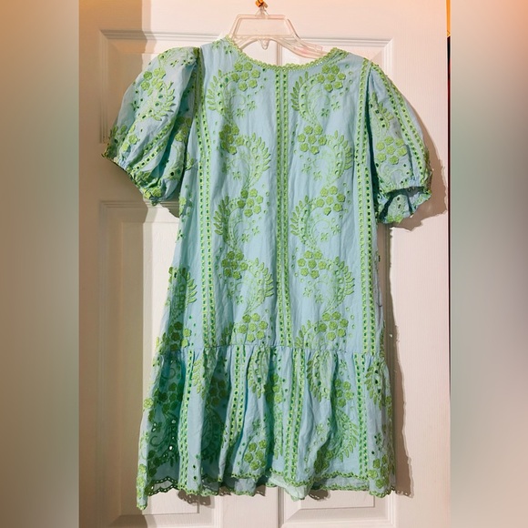 MELLODAY Dresses & Skirts - Melloday Light Blue & Green Embroidered Puff Sleeve Eyelet Dress XS VGUC